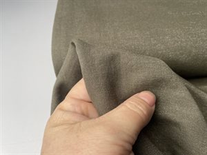 Viscosejersey - smuk armygrøn med glimmer, med fejl